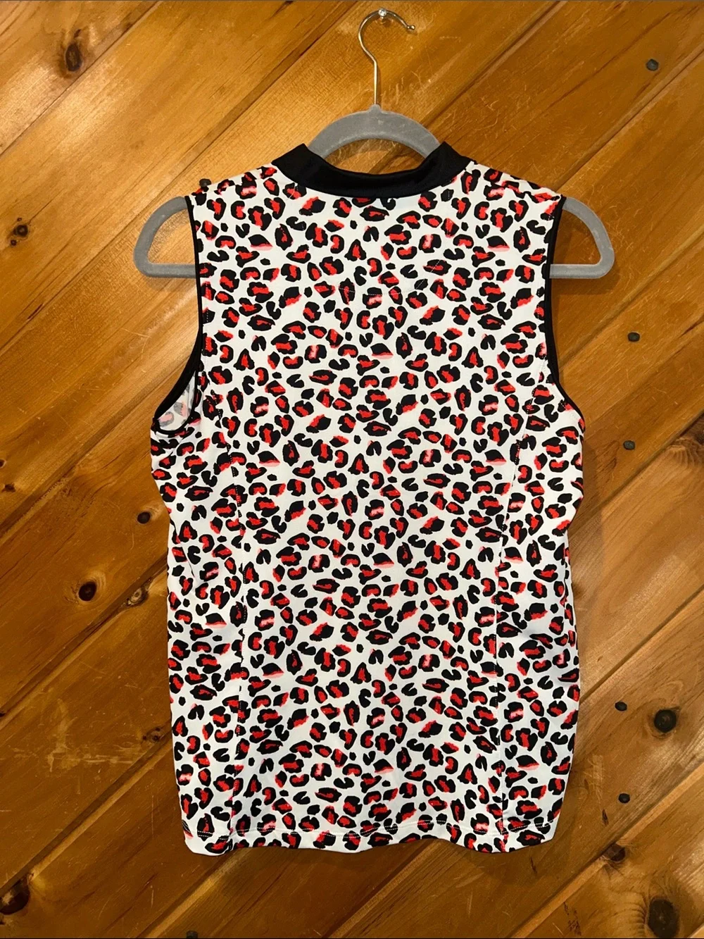 Tail White Label red & black leopard sleeveless golf top